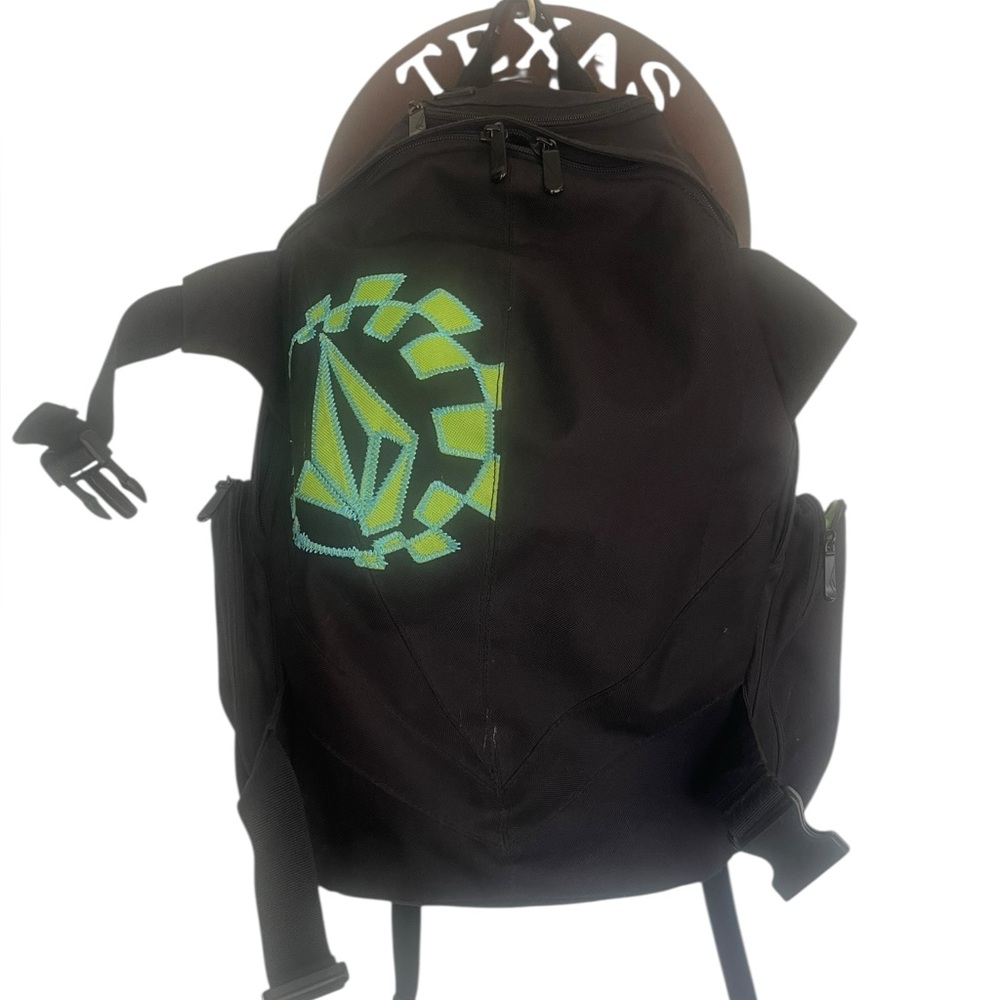 Volcom Men’s Backpack with Volcom Design on Front - Picture 3 of 8